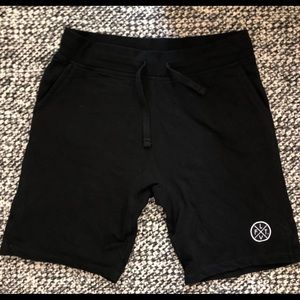 LVFT Live Fit Men’s Shorts